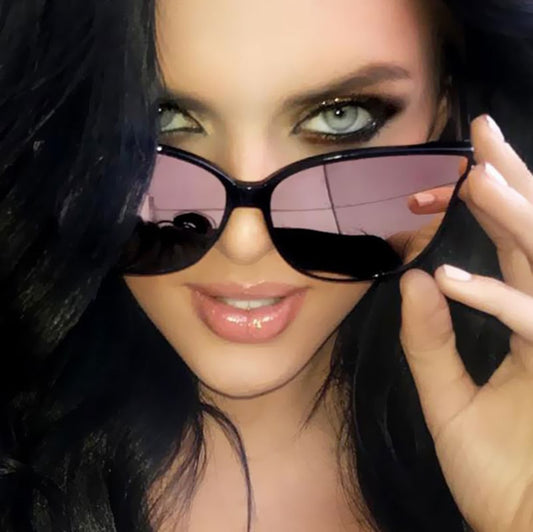 Sunglasses - Oversized Cat Eye